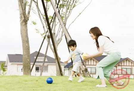 các cha mẹ Nhật cũng rất chú trọng việc dạy con rèn luyện thể chất
