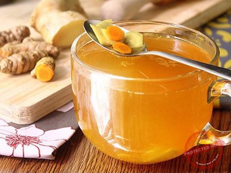 Nghệ có tác dụng giúp tử cung co bóp và nhanh hết sản dịch hơn.